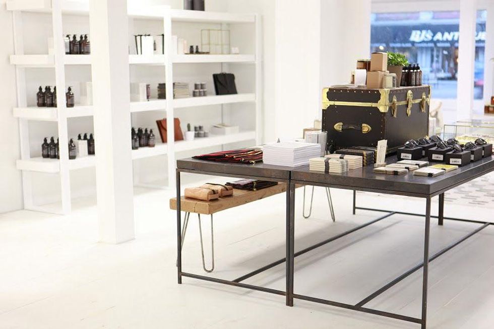 Montrose shop store shot