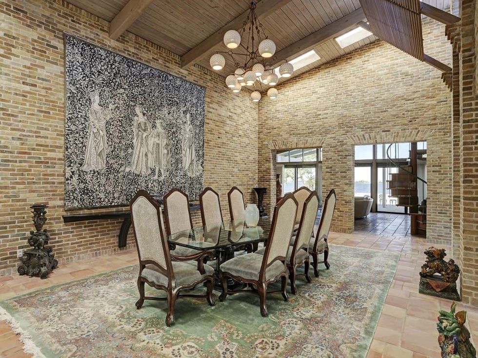 Moody home Galveston Bay 1504 Driftwood