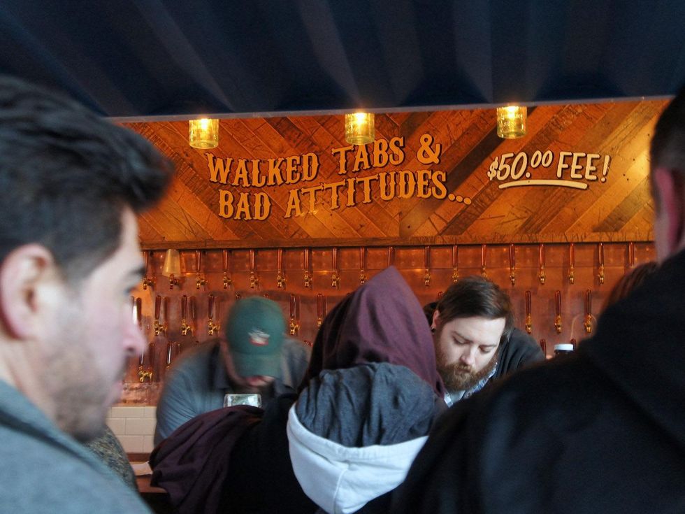 Moon Tower Inn reopens, January 2013