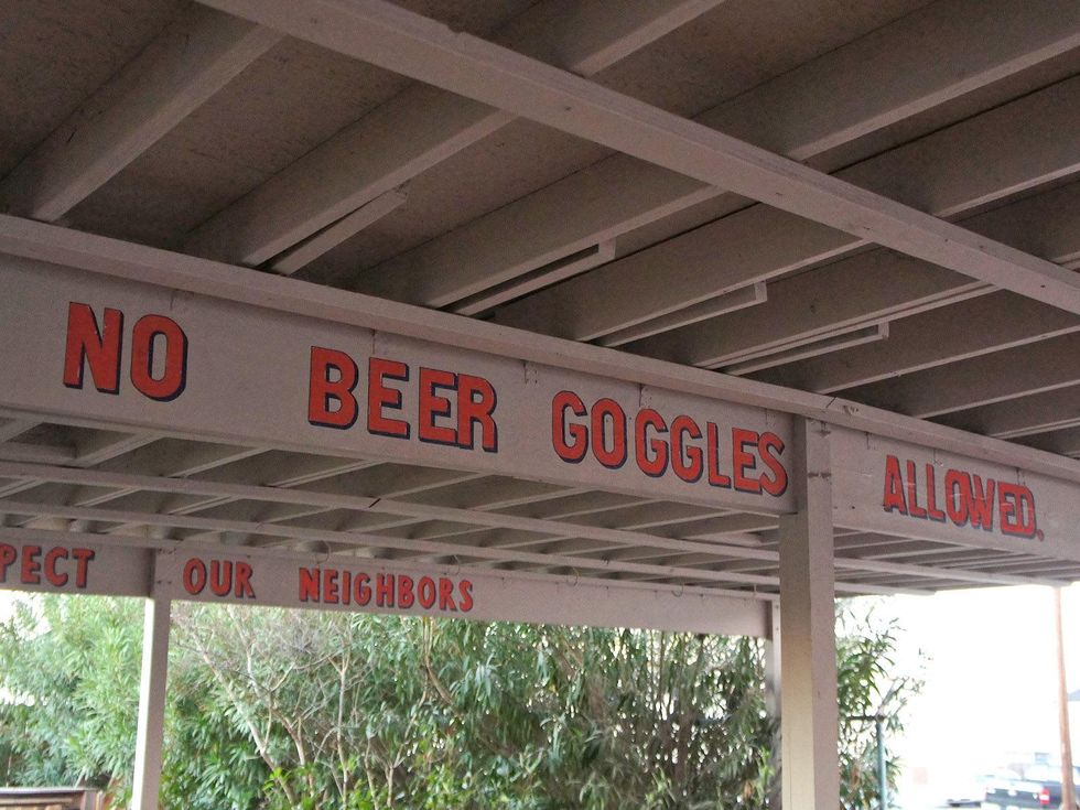 Moon Tower Inn reopens, January 2013