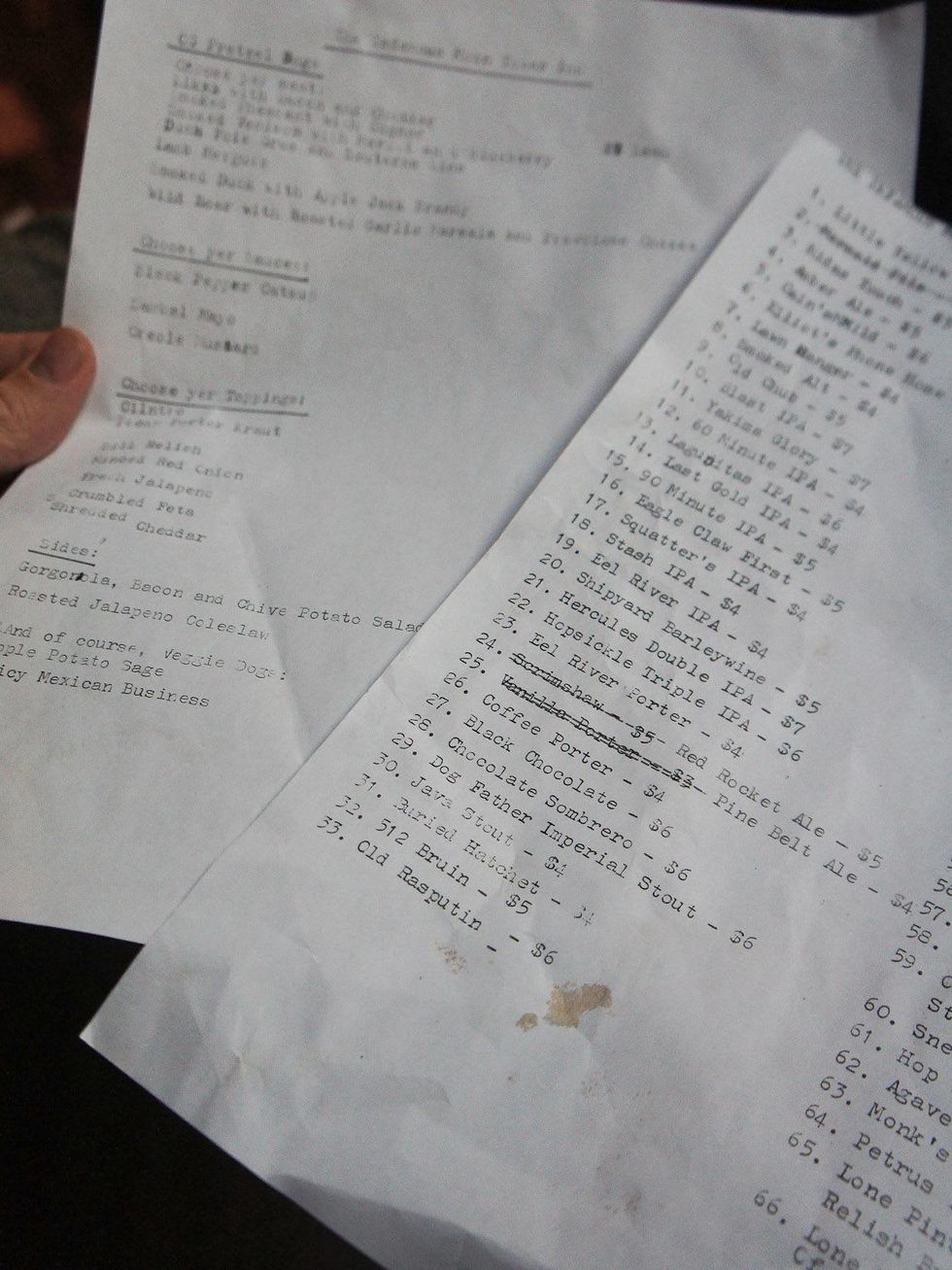 Moon Tower Inn reopens, January 2013