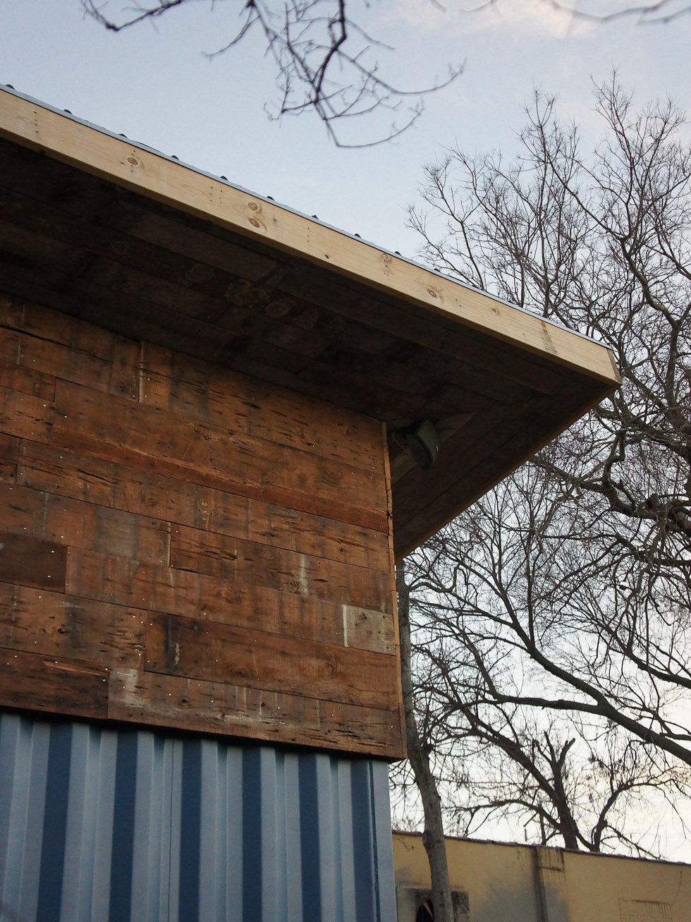 Moon Tower Inn reopens, January 2013