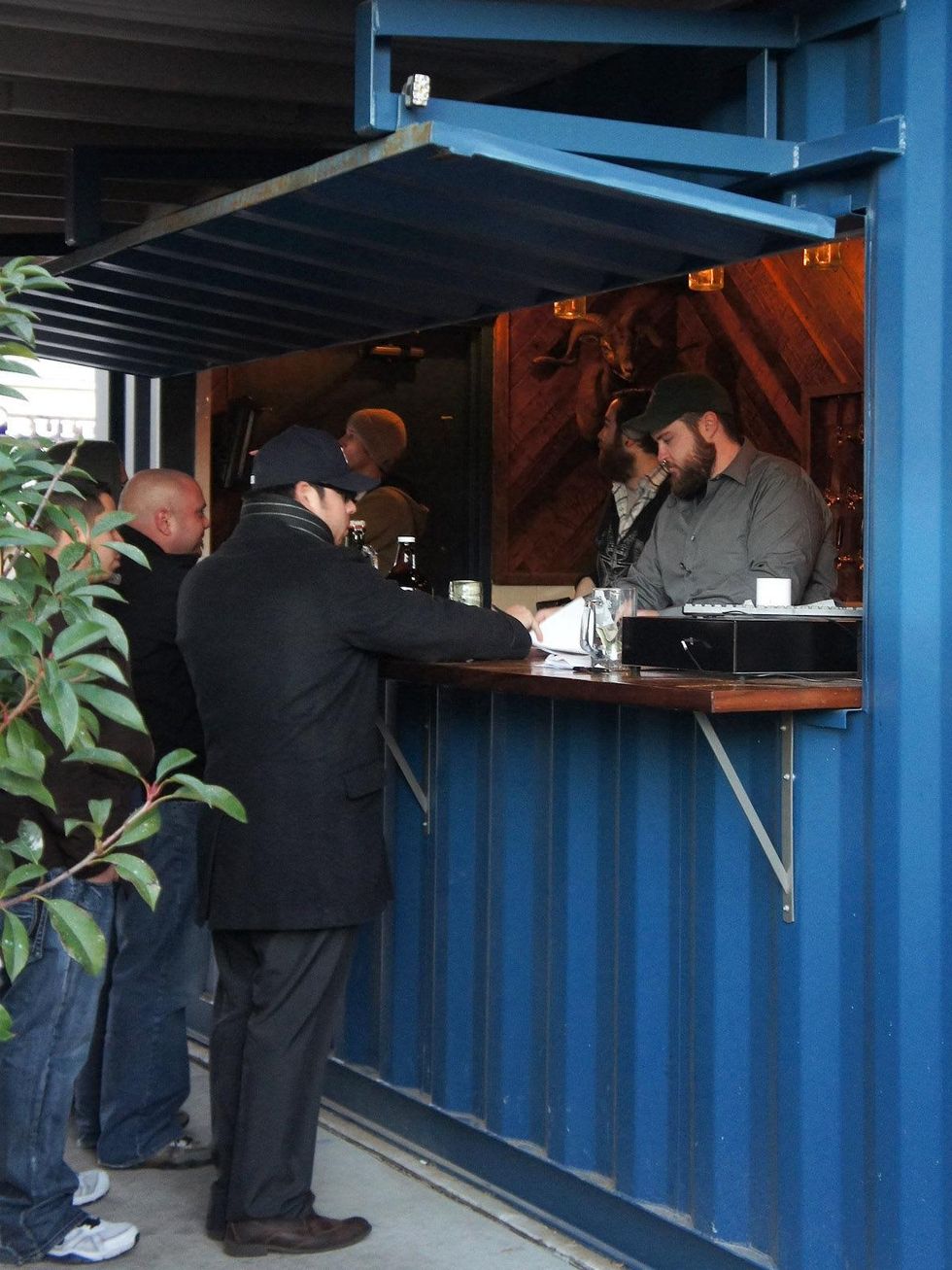 Moon Tower Inn reopens, January 2013