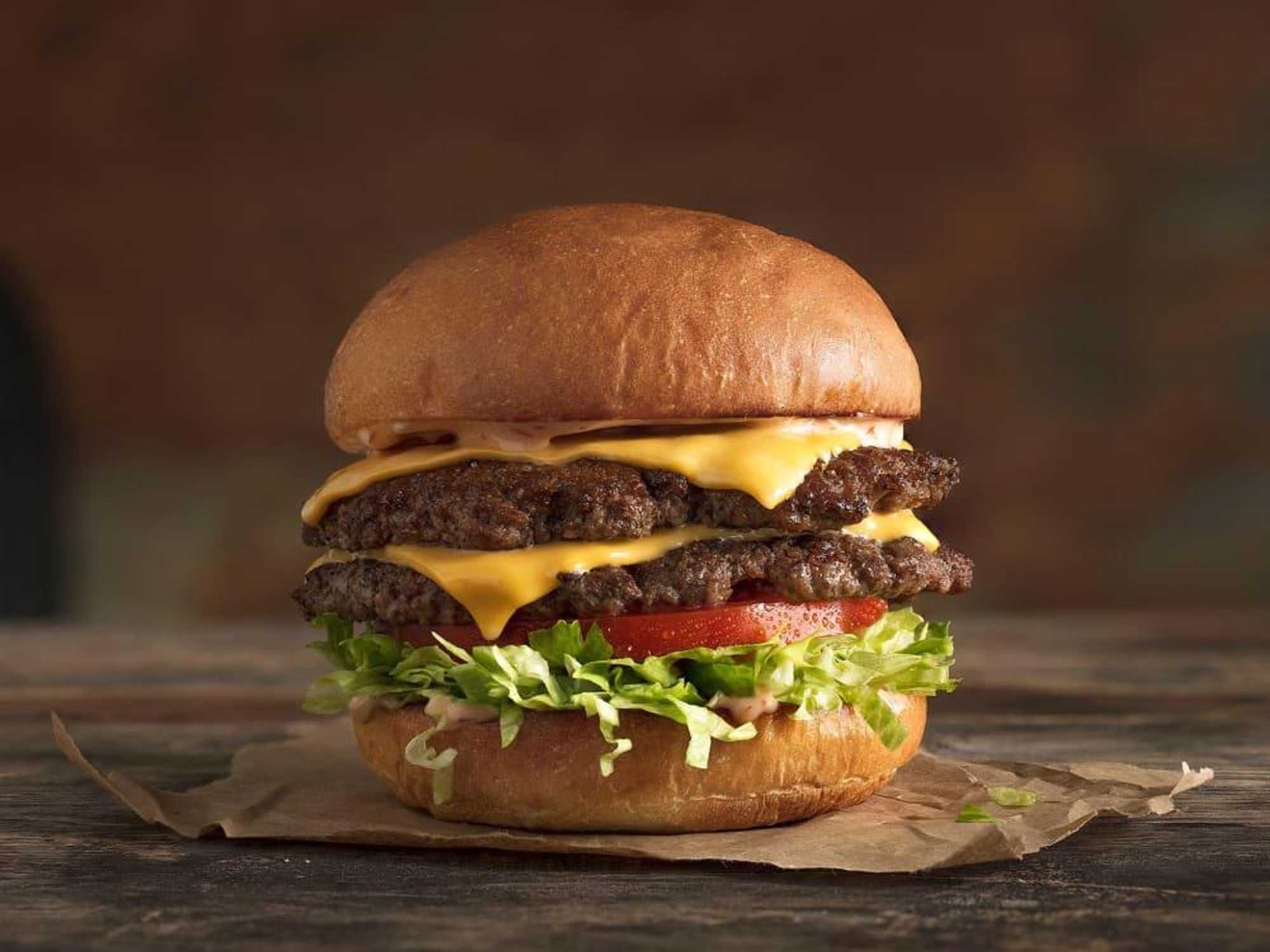 Mooyah double cheeseburger