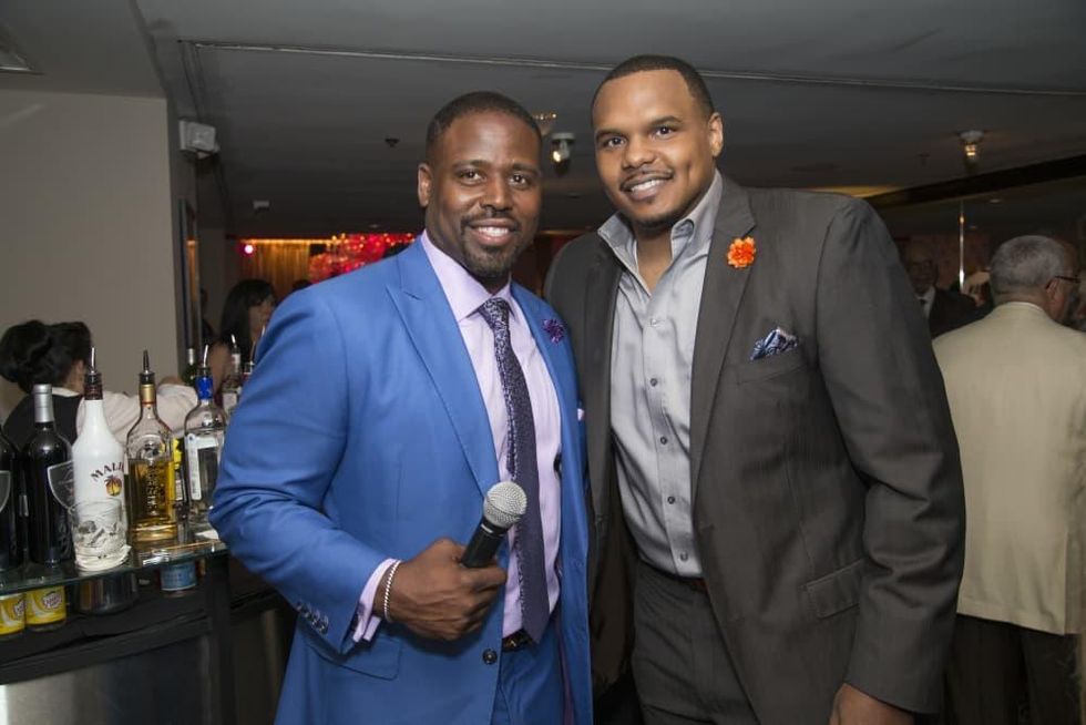 Moran Norris, Chester Pitts