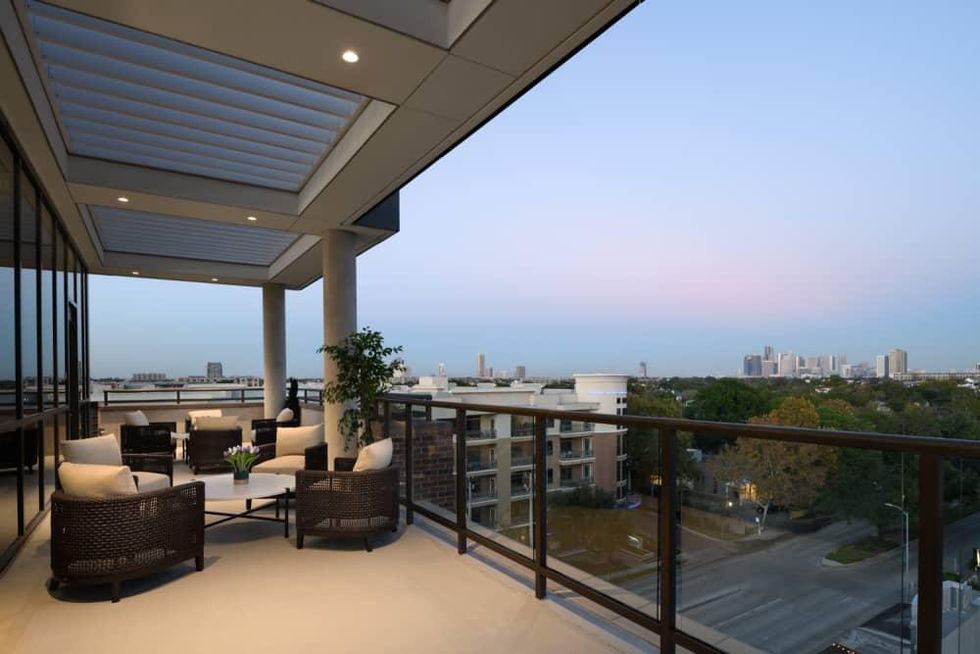 Morningstar at River Oaks midrise senior living