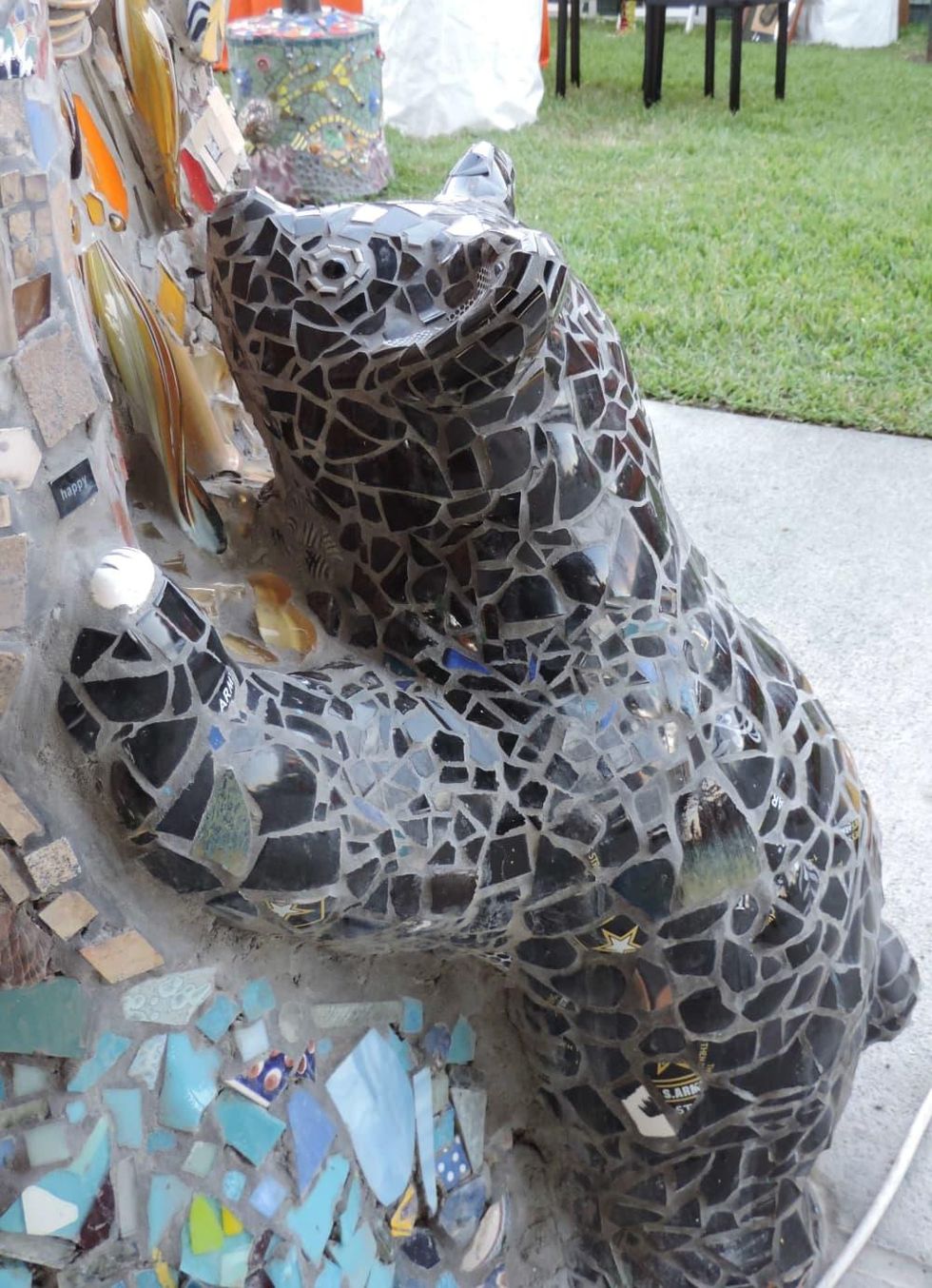 Mosaic Bear, Smither Park