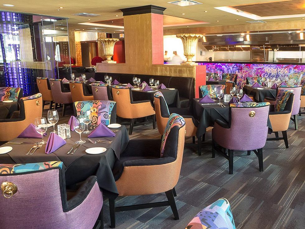 Mr. Peeples Houston interior July 2013