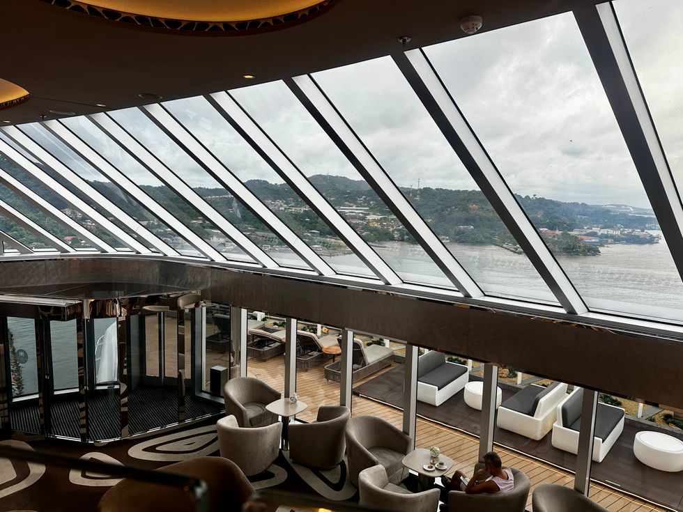 MSC Top Sail Lounge Seascape