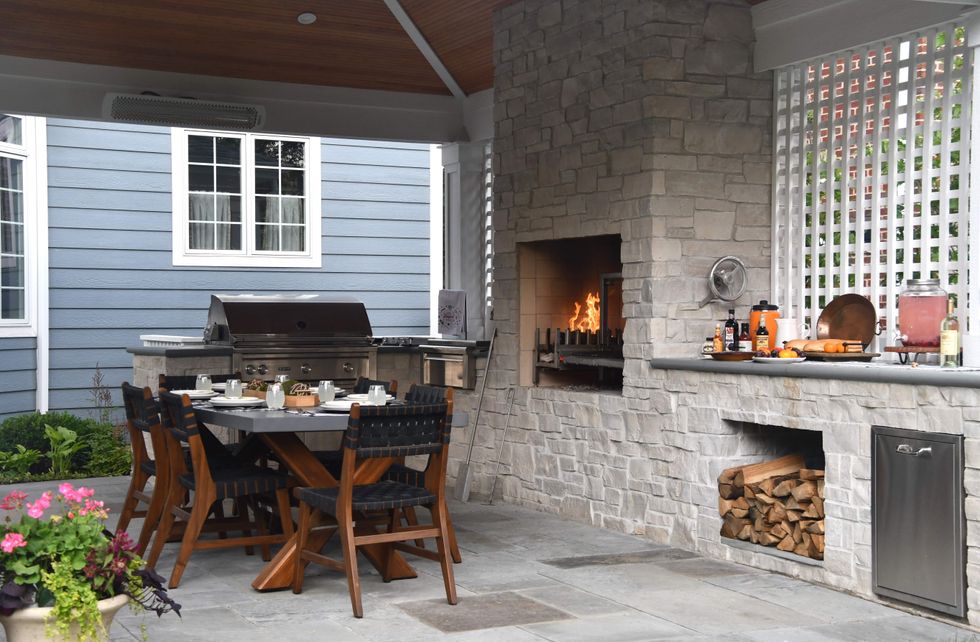 Multiple outdoor cooking options, Houzz home design trends of 2025
