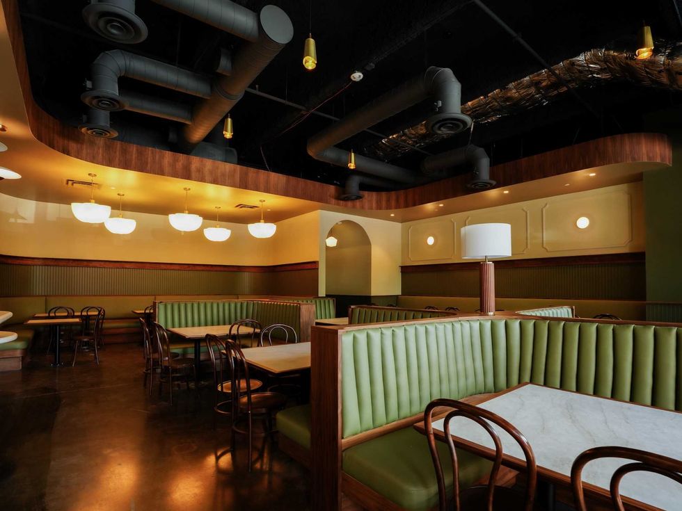 Murray's Pizza and Wine