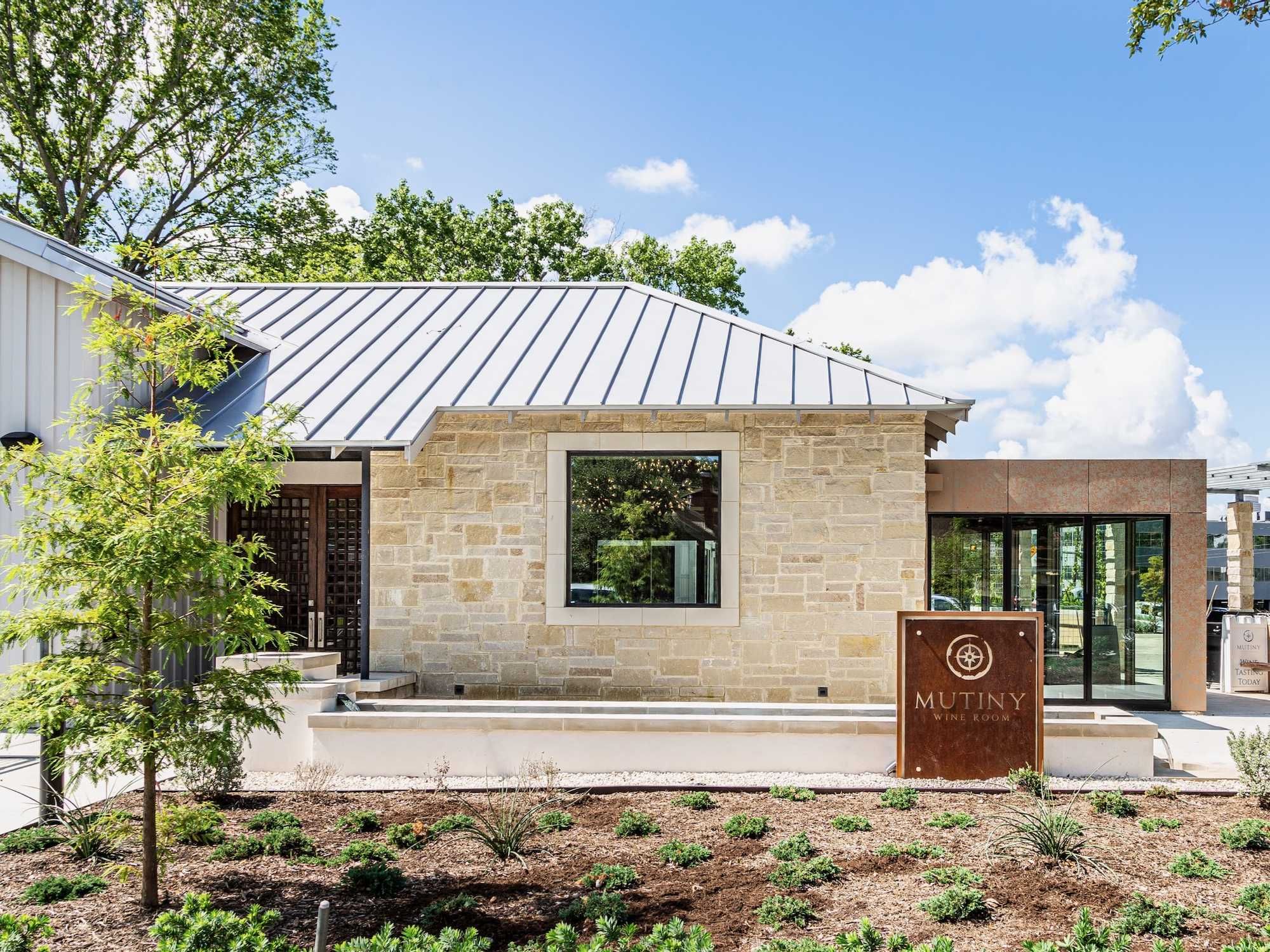 Mutiny Wine Room exterior