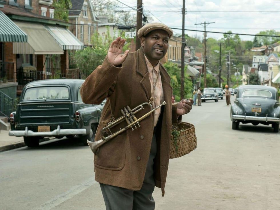 Mykelti Williamson in Fences