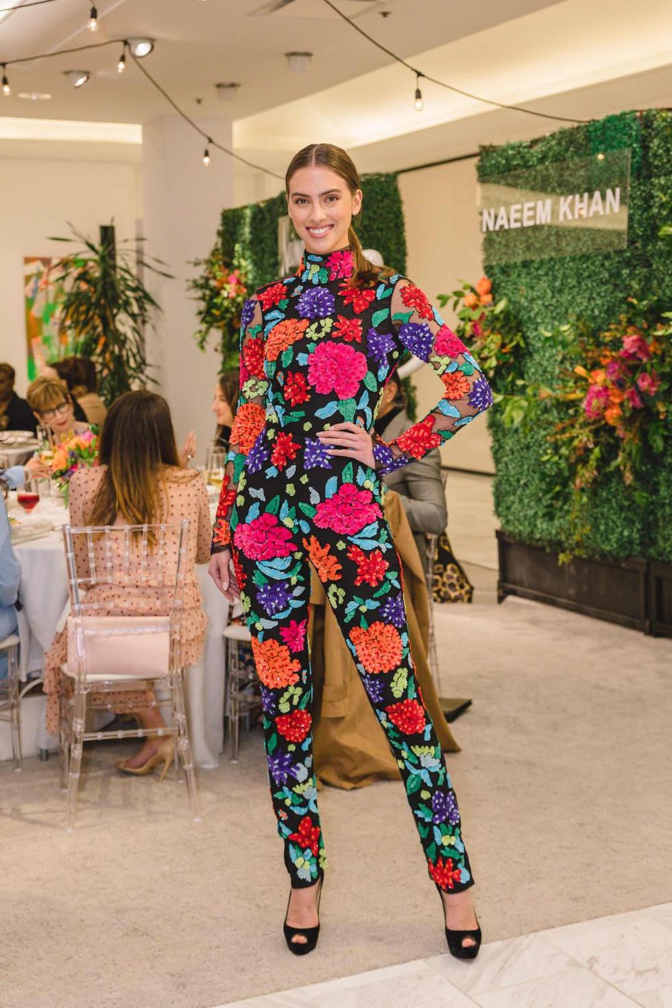 Naeem Khan Neiman Marcus PA 2022 model