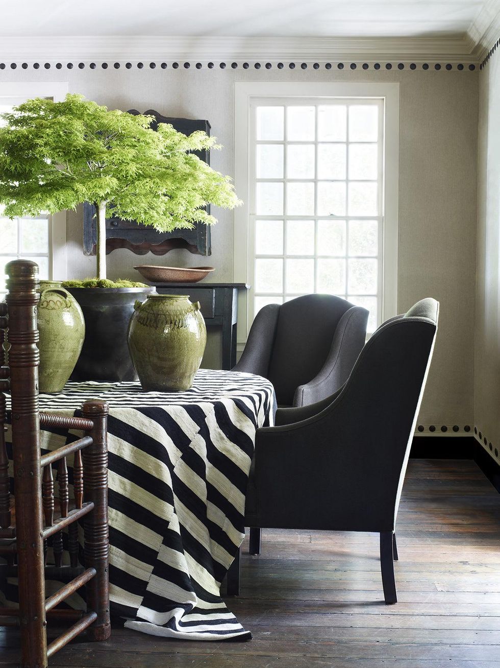 Nancy Braithwaite Simplicity book October 2014 dining table