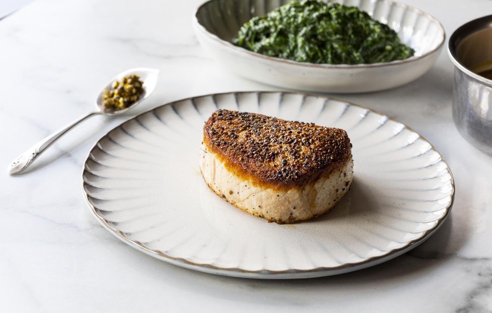 Navy Blue swordfish au poivre