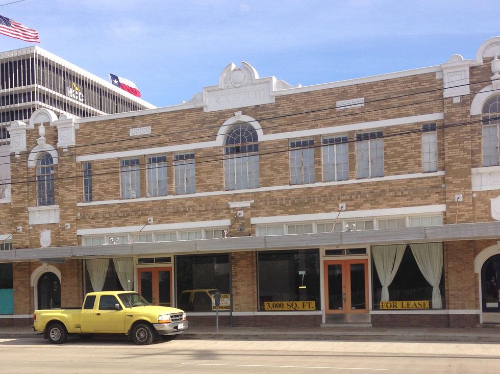 New Gallery Closed Thomas Andriola