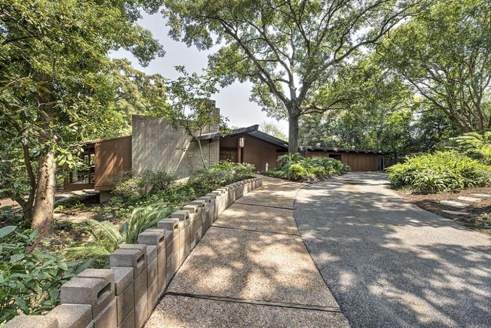 News, 2 Tiel Way, Dec. 2015, ON the Market