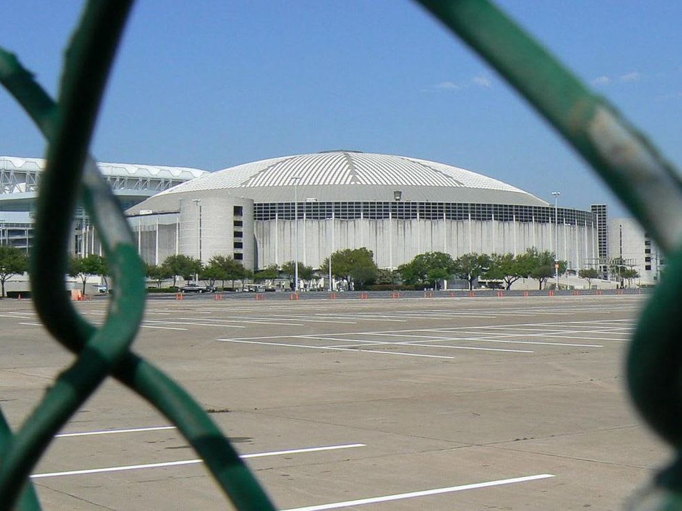 News_Astrodome_fence