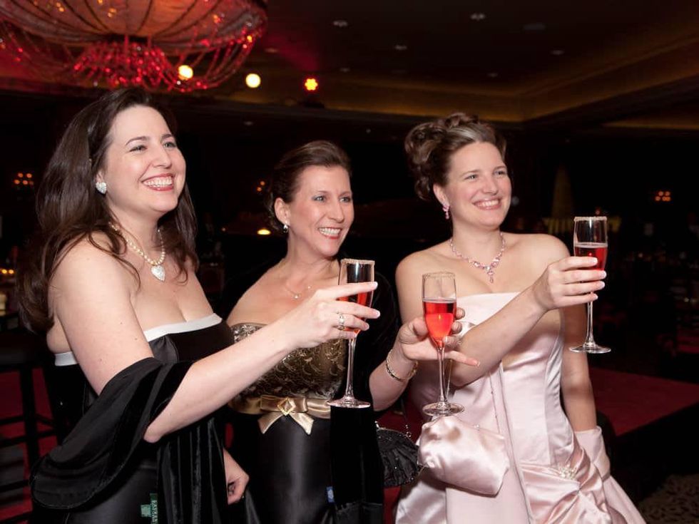 News_Baylor Gala_Natalie Cummings_Trish Waltman_Cynthia Ehrentrant