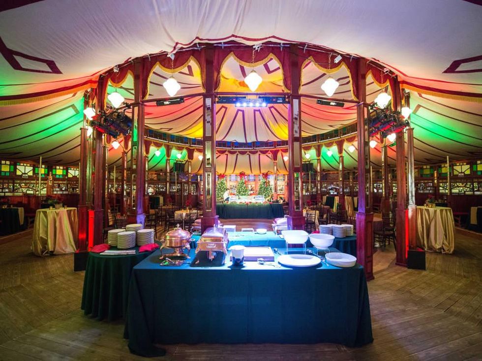 News, Bayou Bend Spiegeltent, Dec. 2015
