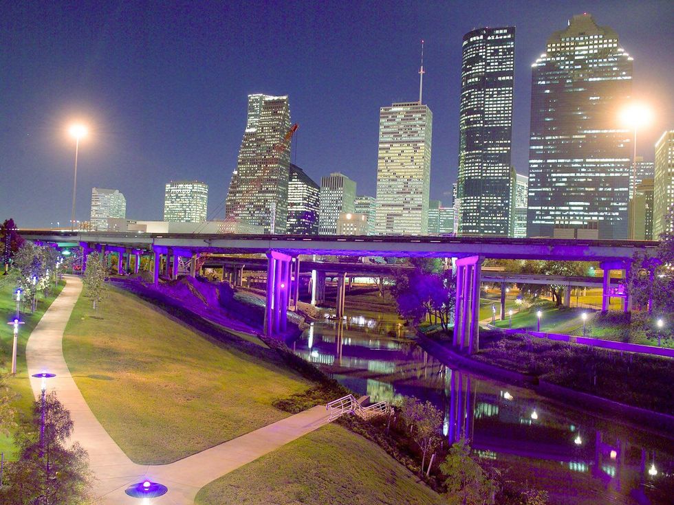 News_Buffalo_Bayou_Lighting