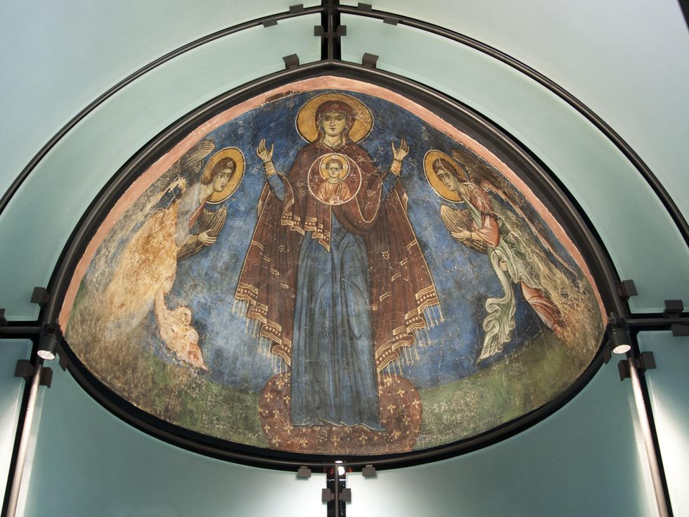 News_Byzantine Chapel_frescos_removal_Francois de Menil
