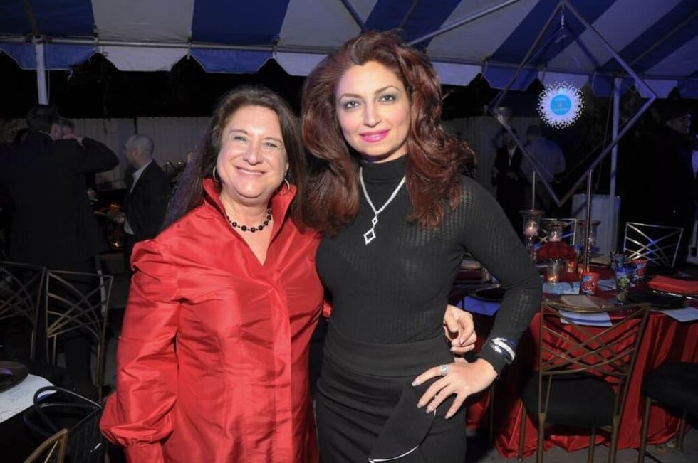 News, Cheers 4 Charity, Nov. 2015, Deborah Colton, Mahzad Mohajer