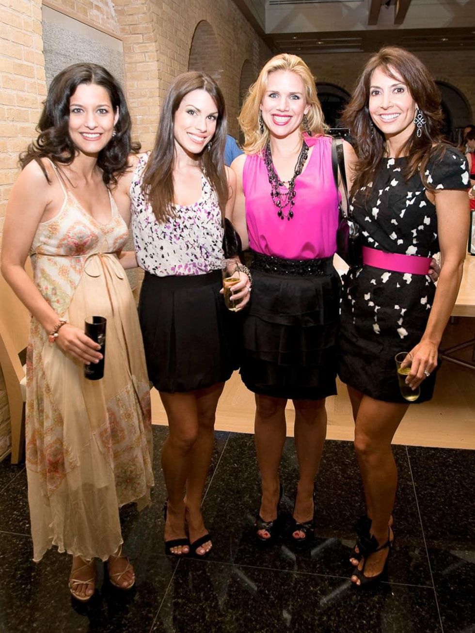 News_DecadesTwo_Wendy Patterson_Jenny Rizzuto_Amy Lee_Sarah Simon