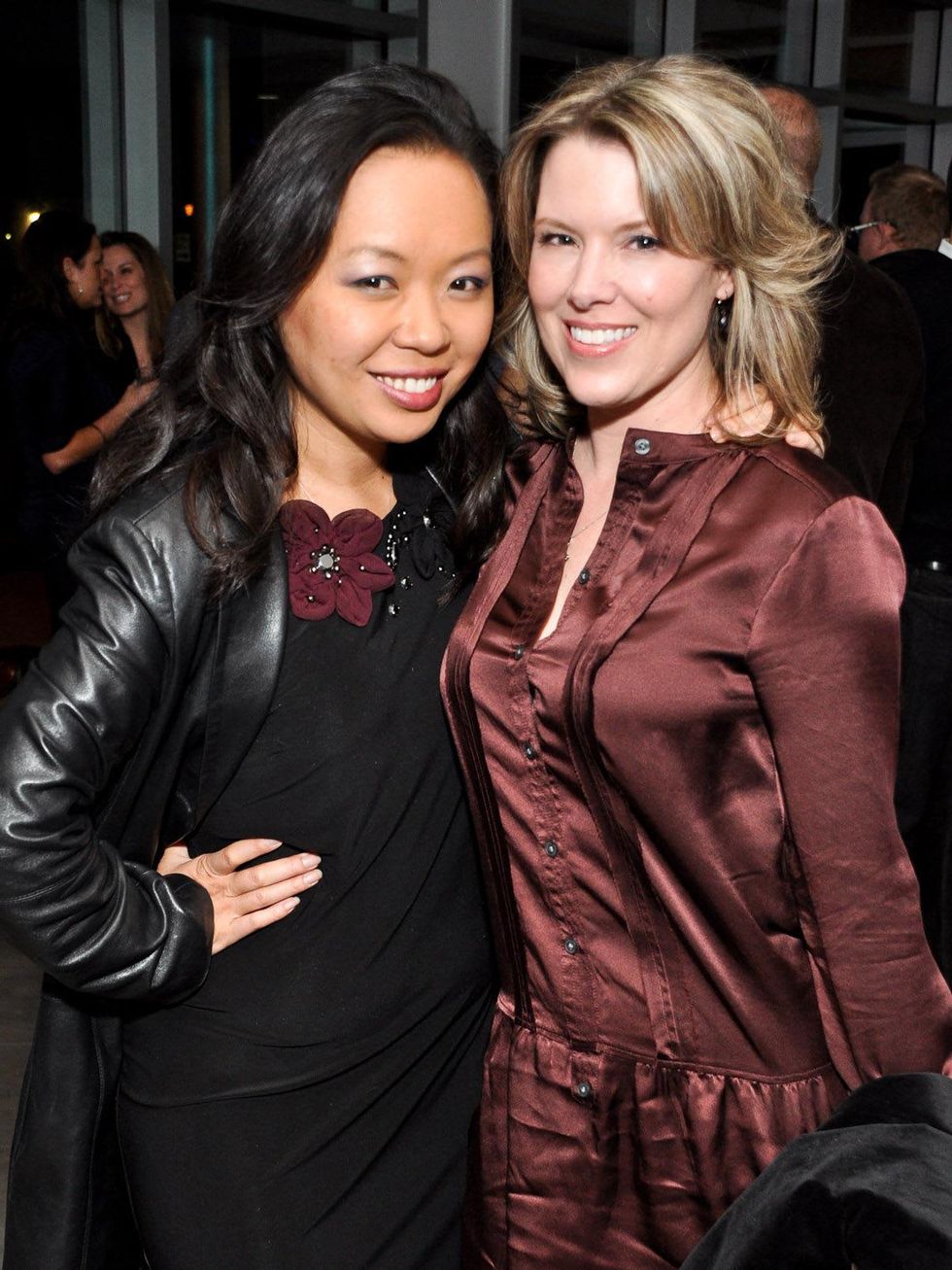 News_Don't Stop Believin' 2010_Miya Shay_Casey Curry