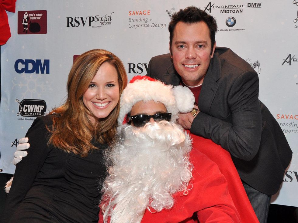 News_Don't Stop Believin' 2010_Stacy Andell_Santa Claus_John Andell
