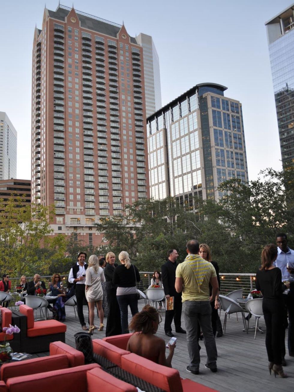 News_Fash Houston Party_crowd