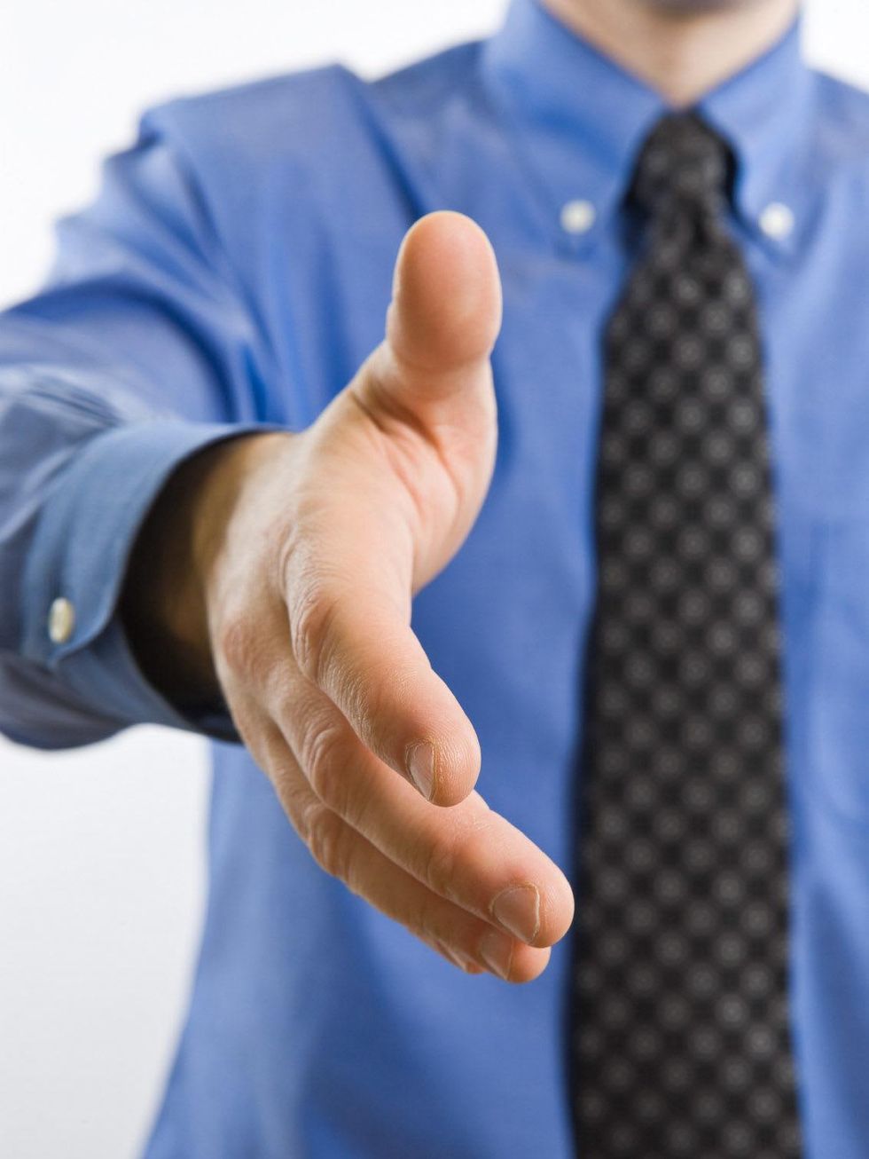 News_hand_extended hand_handshake