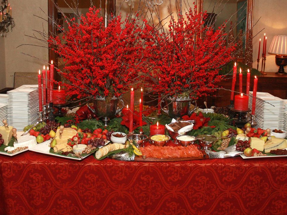News_Holiday Schmooze 2010_table setting_table decorations