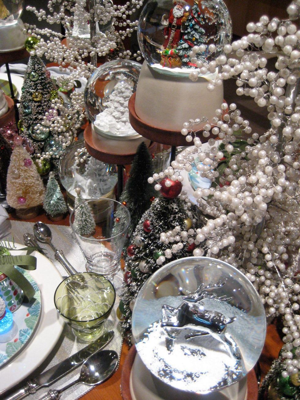 News_Houston Design Center_holiday table decorating_table decorations_17