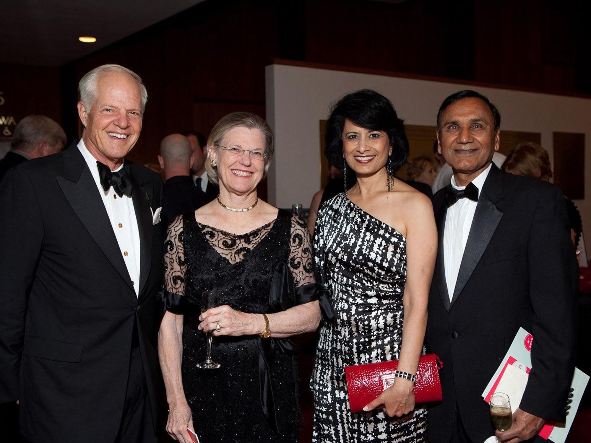 News_Houston Symphony_Maestro Wine Dinner_May 2012_Dr. Richard Stasny_Susan Stasny_Renu Khator_Suresh Khator
