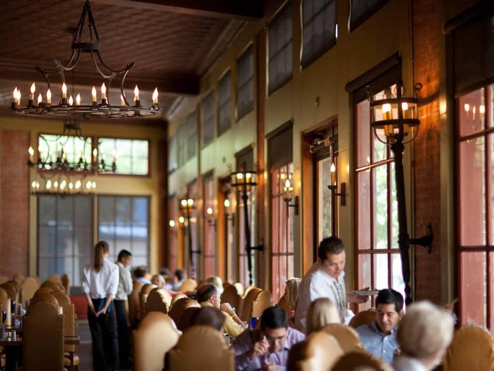 News, Hugo's, interior