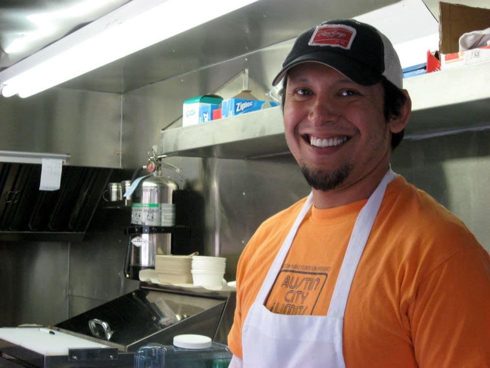 News_Janice Schindeler_food trucks_Joe Phillips