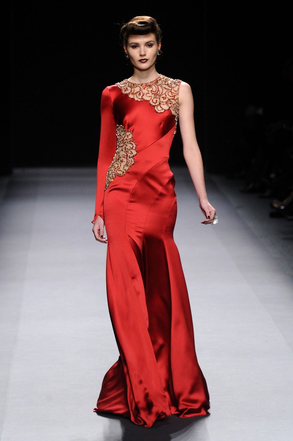 News_Jenny Packham_gown_fall 2012 collection_Feb 2012