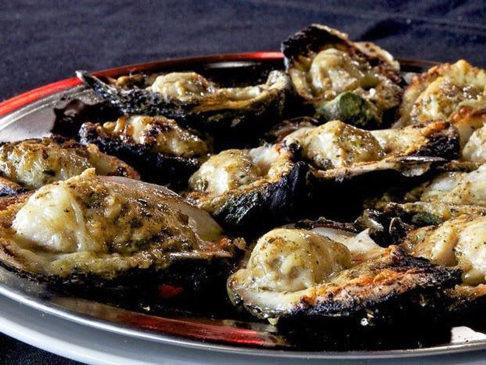 News_LA Bar_oysters