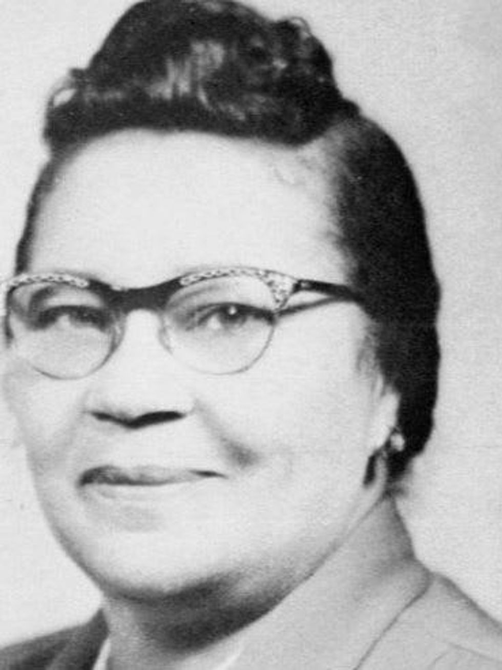 News_Lucille's_Lucille Biship Smith