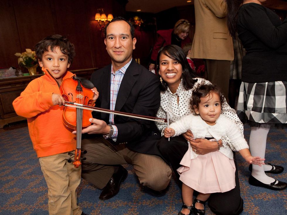 News_Magical morning 2010_Tom Mireles_Deepa Mireles_Anoushka Mireles