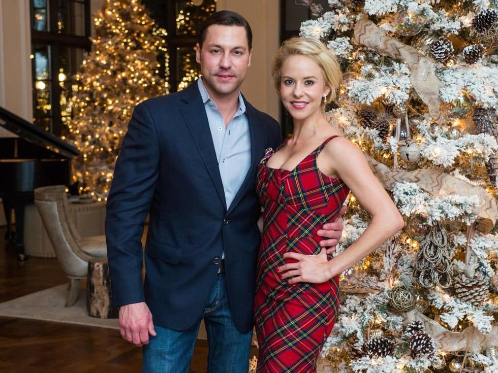 News, MD Anderson Santa's Elves, Dec. 2015, Bently Kamin, Morgan Bellows