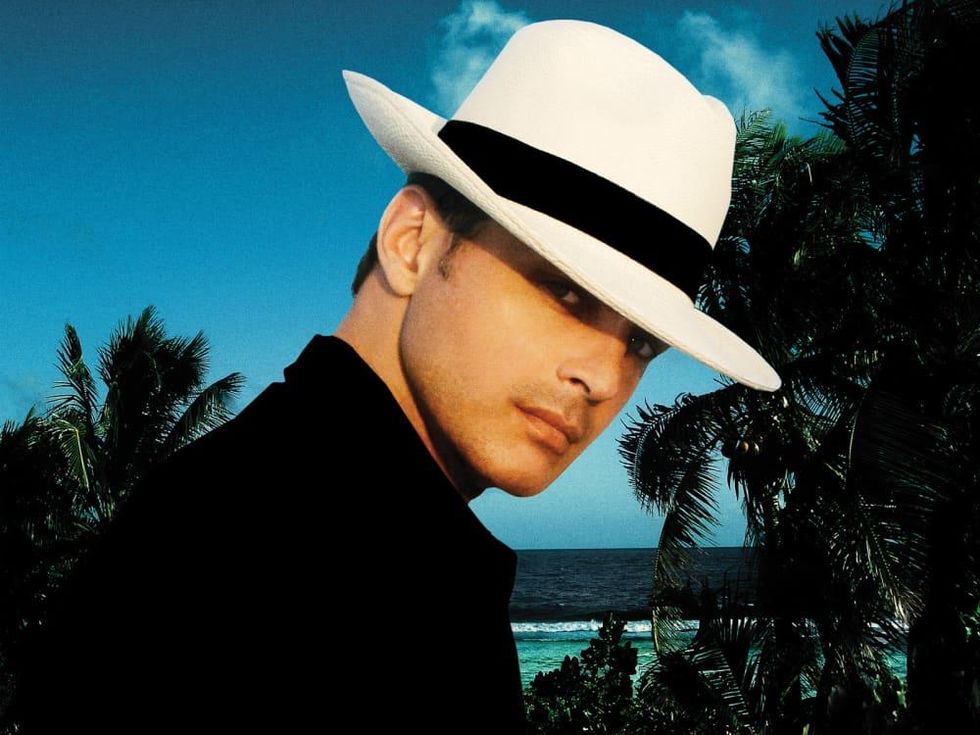 News_Michael_concert pick_Luis Miguel