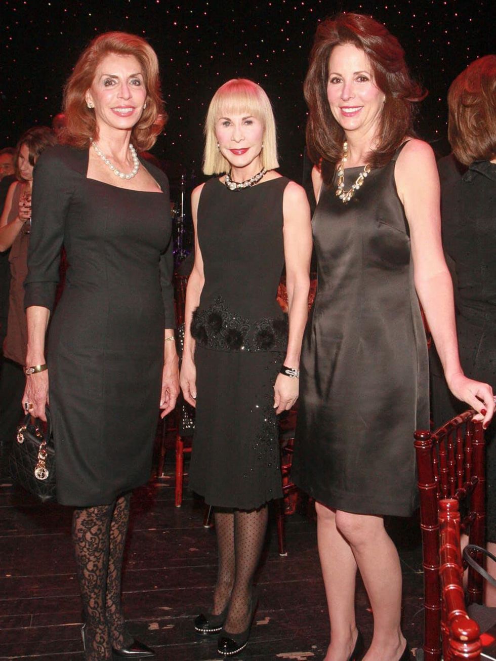 News_Miller Outdoor Theatre Gala Nov. 2009_Judith Oudt_Diane Lokey Farb_Anne Stewart