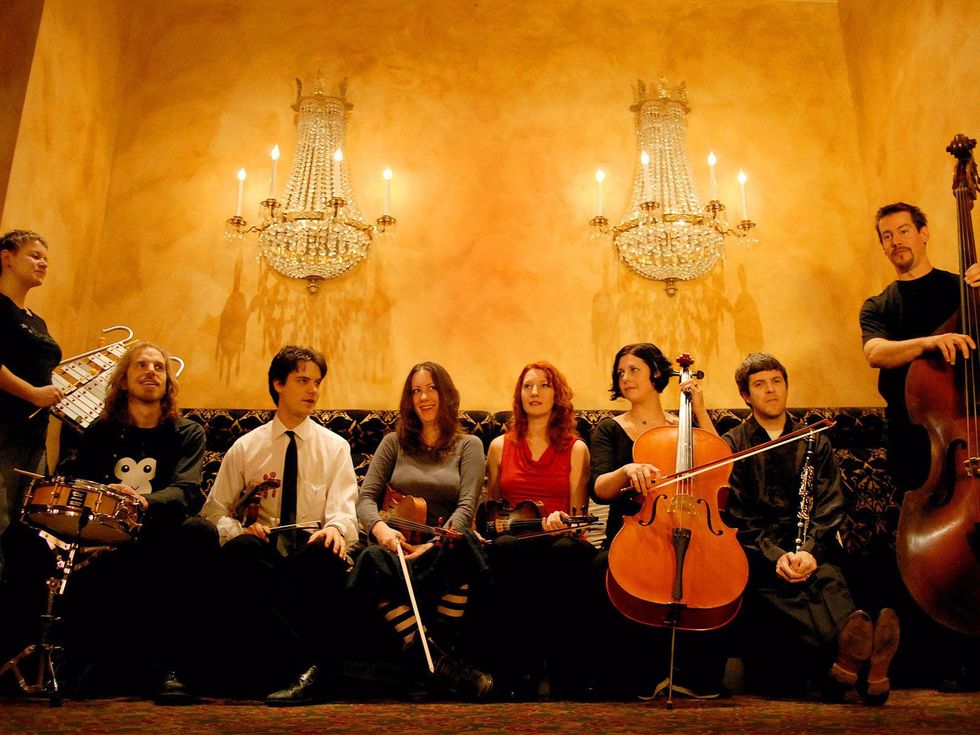 News_Nancy_FUNdraising_Two Star Symphony octet