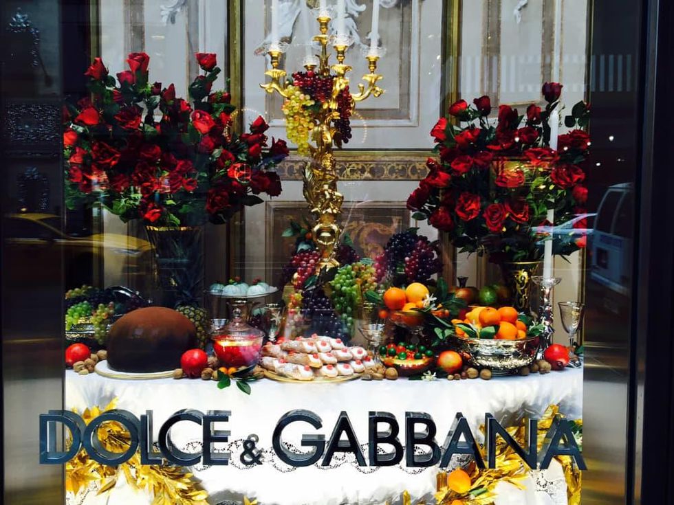 News, NYC Christmas decor, Dec. 2015