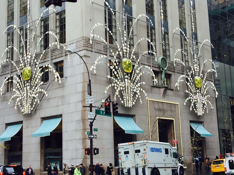 News, NYC Christmas decor, Dec. 2015