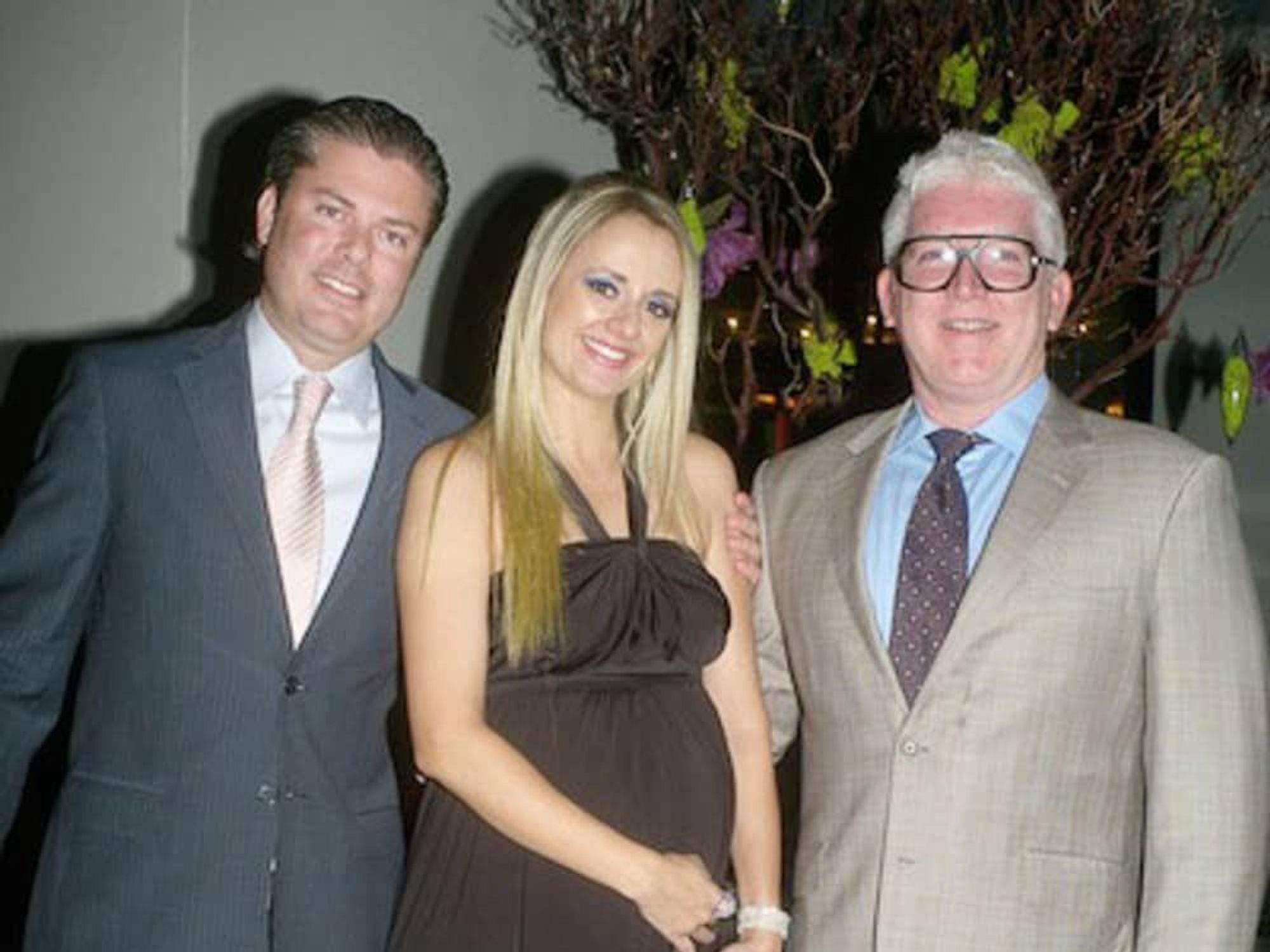 News_Pet Set_2010_Andrew Seerden_Moniczka Latigo_Tim Moloney