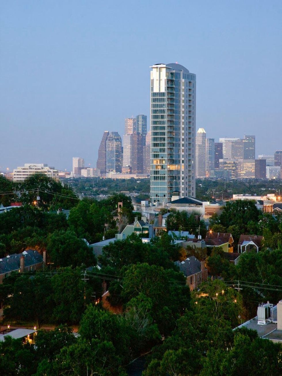 News_Ralph Bivins_condos_2727 Kirby_Jud Haggard